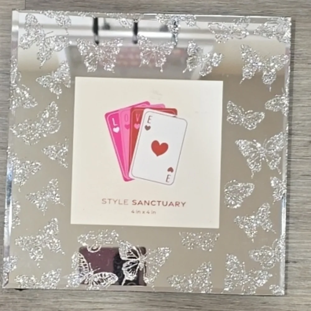 Style Sanctuaty Etched Glitter Butterfly Mirrored Photo‎ Frame